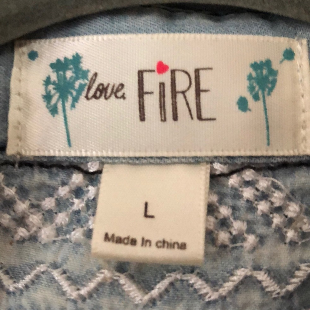 Button down denim tank - Picture 3 of 7